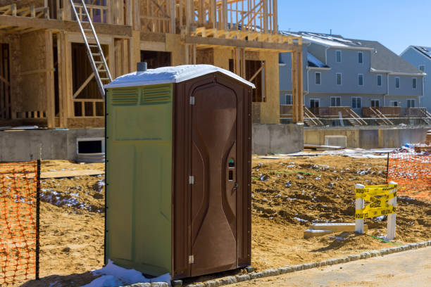 Portable Toilet Options We Offer in Ludington, MI