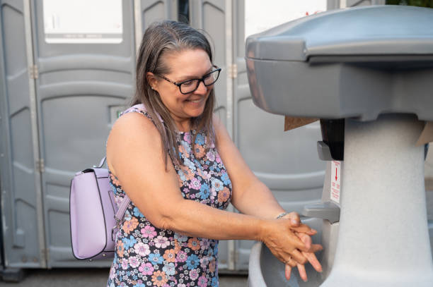 Best Portable toilet rental cost  in Ludington, MI