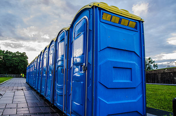 Best Portable restroom trailer rental  in Ludington, MI